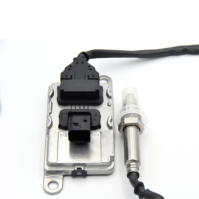 เปลี่ยน 2139930 5WK97348A เซ็นเซอร์ออกซิเจนไนโตรเจนเซ็นเซอร์ NOx 24V สำหรับ DAF