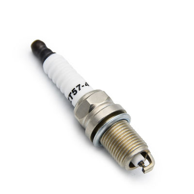 GK3-5 GK3-1 GK3-3 ติดเชิงไฟด้วย M14x1.25 ขนาดเส้น ZT57-4