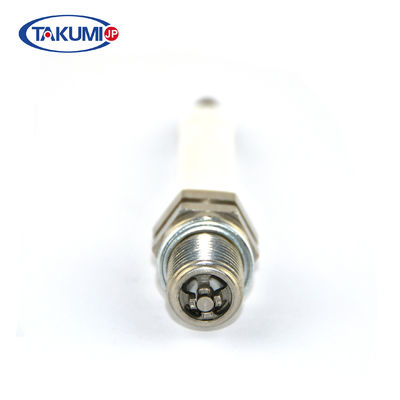 หัวเทียนเครื่องยนต์ 4 เขี้ยวกราวด์ แบบมีตัวต้านทาน สำหรับเปลี่ยนทดแทน RB76N