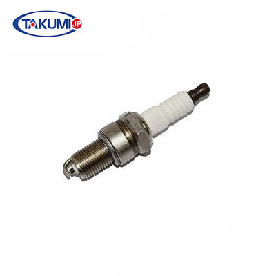 หัวเทียนรถจักรยานยนต์เครื่องยนต์ขนาดเล็ก Copper Core 1.1mm Gap สำหรับ Denso W20EP / BMW