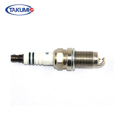 Chevrolet GMC Pontiac Auto Spark Plugs Flat Seat 0.8mm Gap Multi Ribbed Insulator