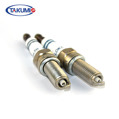 Iridium Electrode Peugeot Spark Plugs LD7RTIP 1.1mm Gap ประสิทธิภาพการใช้เชื้อเพลิงสูง