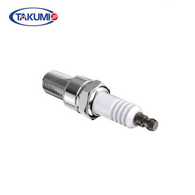 NGK ILTR6A13G PLTR6A10G หัวเทียนรถยนต์ Denso ITV20 ความสามารถในการจุดระเบิดที่เหนือกว่าสำหรับ Mazda
