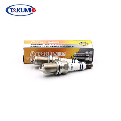 หัวเทียนอัตโนมัติที่แม่นยำตัวต้านทานหัวเทียนจุดระเบิดทองแดงสำหรับ NGK BCPR6ES