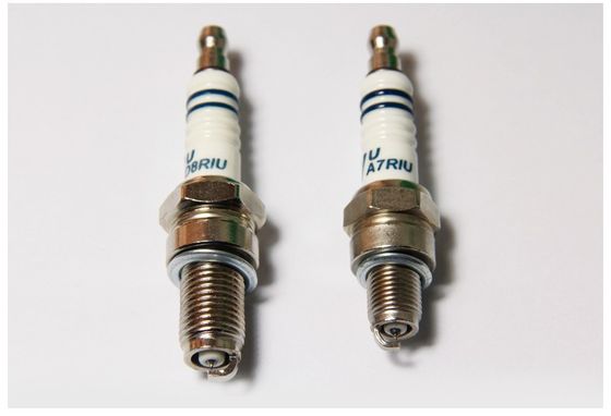 ILTR6A13G Ngk Laser Iridium Spark Plug TS 16949 Certifie