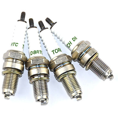 หัวเทียนรถจักรยานยนต์ประสิทธิภาพสูง D8RTC สำหรับ HONDA, YAMAHA, KAWASAKI, SUZUKI